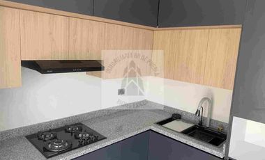 VENTA DE CASA EN RESIDENCIAL CUATRO VIENTOS 
CUAUTLANCINGO  con amenidades alberca salón de usos múltiples cerca de VW OUTLET PARQUE ALMEYAL con LAGO