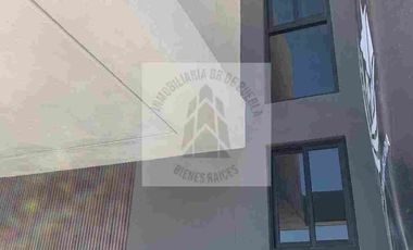 VENTA DE CASA EN RESIDENCIAL CUATRO VIENTOS 
CUAUTLANCINGO  con amenidades alberca salón de usos múltiples cerca de VW OUTLET PARQUE ALMEYAL con LAGO