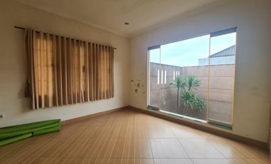 Dijual Jarang Ada Rumah  Singgasana Darma area dkt BPK, GBI Mekar WAngi Stairway, Harapan Kasih, Bintang Mulia