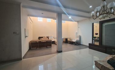 Dijual Jarang Ada Rumah  Singgasana Darma area dkt BPK, GBI Mekar WAngi Stairway, Harapan Kasih, Bintang Mulia