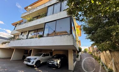 EN VENTA DEPARTAMENTO 3D 3B + SALA DE ESTAR o POSIBILIDAD DE 4° DORMITORIO A PASOS DEL CENTRO