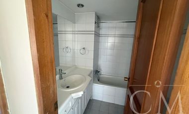EN VENTA DEPARTAMENTO 3D 3B + SALA DE ESTAR o POSIBILIDAD DE 4° DORMITORIO A PASOS DEL CENTRO
