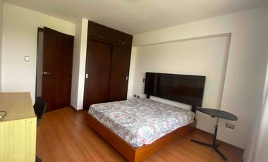 ALQUILER FLAT AMOBLADO SAN ISIDRO