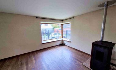 Se arrienda casa en Lomas de Mirasur