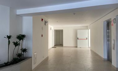 ALQUILO DEPARTAMENTO MAS ESTACIONAMIENTO EN CHORRILLOS- AV. LOS GORRIONES