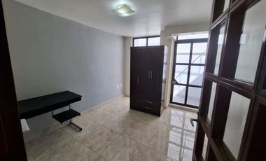 RENTA DE HABITACIONES PARA ESTUDIANTES SOBRE CONGRESO DE CHILPANCINGO LEON GTO A SOLO MINUTOS CAMINANDO DE LA UNITEC.