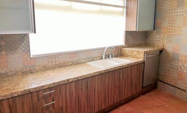 CASA EN VENTA CON EXCELENTE ESPACIO EN VILAZUL ATIZAPÁN
