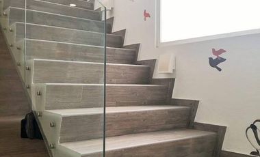 CASA EN VENTA CON EXCELENTE ESPACIO EN VILAZUL ATIZAPÁN