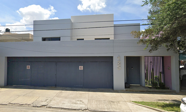 (IA) Casa en Honorato de Balzac, Jardines Vallarta, Zapopan, Jalisco