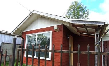 Portal del Sol, casa individual de un piso $ 110.000.000.