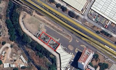 Renta Locales en Plaza Comercial Lateral Autopista Mexico Puebla