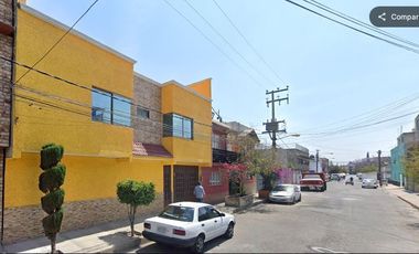 CASA EN LAS MARAVILLAS A 10 MIN DE CIUDAD JARDIN NEZAHUALCOYOTL