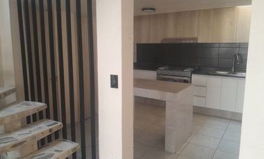 CASA EN VENTA EN RETORNO 25 DE CECILIO ROBELO, CDMX
