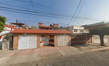 CASA EN VENTA EN CALLE BOSQUES DE LA INDIA EN NEZAHUALCOYOTL, EDOMEX