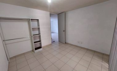 CASA EN VENTA EN CALLE BOSQUES DE LA INDIA EN NEZAHUALCOYOTL, EDOMEX