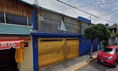 CASA EN VENTA EN CALLE GREGORIO SOSA EN IZTAPALAPA