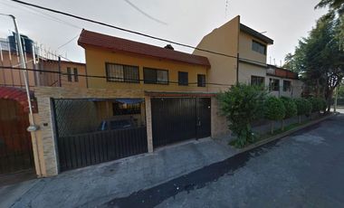 CASA EN VENTA EN LA CALLE MENORCA EN LOMAS ESTRELLA IZTAPALAPA