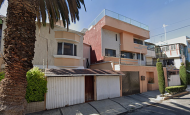 CASA EN VENTA EN CALLE RIO MEZCALAPA, IZTAPALAPA