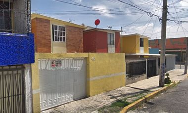 CASA A 3 MIN DEL METRO RIO DE LOS REMEDIOS