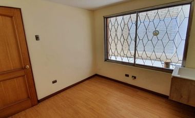 Venta de casa con giro comercial en antofagasta UF 18.000