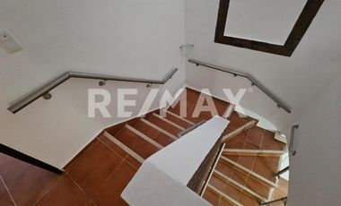 EXCLUSIVA-CASA PRIVADA EN LOS ROSALES, YUC