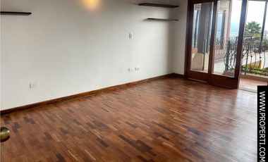 Casa en Arriendo Sector Loma del Escobero - Envigado