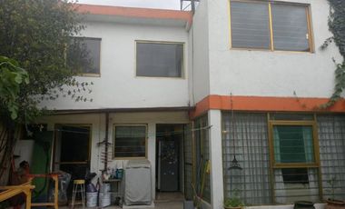 CASA EN VENTA PRODUCTIVA EN UNIDAD MODELO IZTAPALAPA