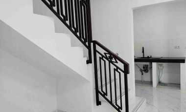 RUMAH BARU..! MEWAH MEGAH..! PONDOK KELAPA - JAKARTA TIMUR
