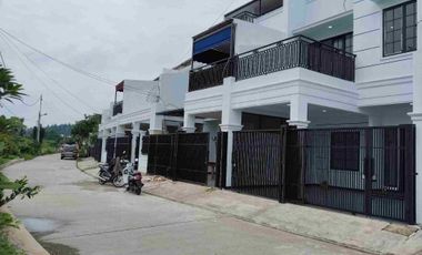 RUMAH BARU..! MEWAH MEGAH..! PONDOK KELAPA - JAKARTA TIMUR