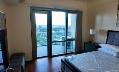 Live in Luxury! Fully Furnished 2BR in Viridian Greenhills with 2 Parking Slots for Lease