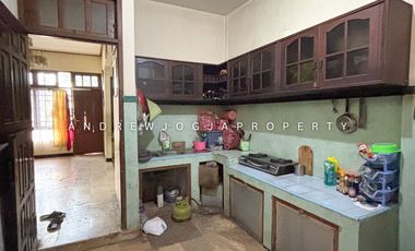 Jual Rumah Ringroad Timur Pinggir Jalan 3 Muka Cocok Hunian dan Usaha Akses Mudah Strategis
