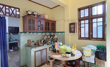 Jual Rumah Ringroad Timur Pinggir Jalan 3 Muka Cocok Hunian dan Usaha Akses Mudah Strategis