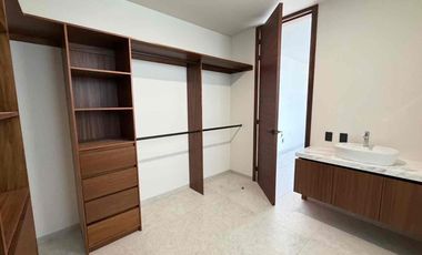 Casa nueva en Venta de 258 mts2 de superficie, 4 habitaciones, 4.5 baños, zona Las fuentes, las Águilas, ITESO