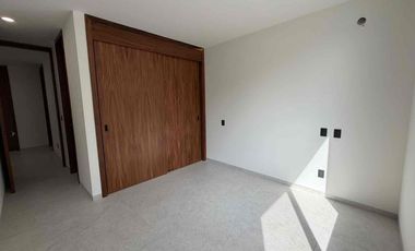 Casa nueva en Venta de 258 mts2 de superficie, 4 habitaciones, 4.5 baños, zona Las fuentes, las Águilas, ITESO