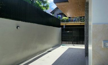 Brand New Condominuim cuidad verde subdivision luxury finished & Lot in West Fairview QC