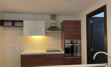 FOR SALE: 2 Bedroom Garden Towers Facing San Lorenzo