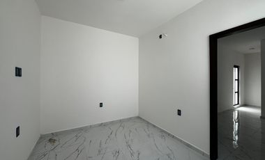 CASA NUEVA EN VENTA, CON RECÁMARA EN PLANTA BAJA, BOCA DEL RÍO, VER.