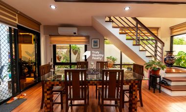 Coner House with Mountain View in Bloomfields CDO