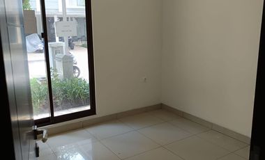 Disewakan Murah Rumah di Cluster Btari Summarecon Bandung