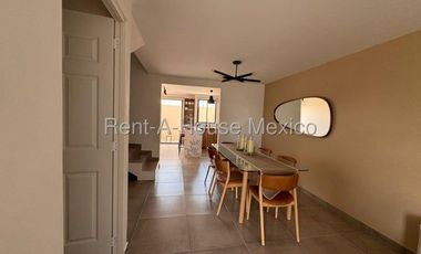 La Piedad - VENTA. Casa con 3 recámaras, roof garden, sala de TV