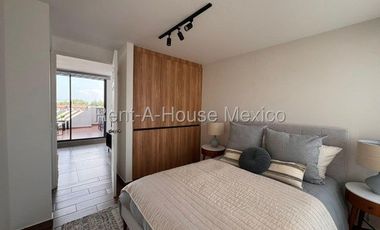 La Piedad - VENTA. Casa con 3 recámaras, roof garden, sala de TV