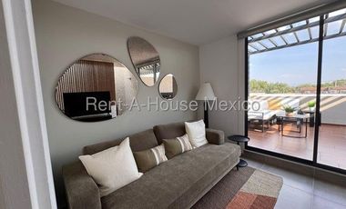 La Piedad - VENTA. Casa con 3 recámaras, roof garden, sala de TV