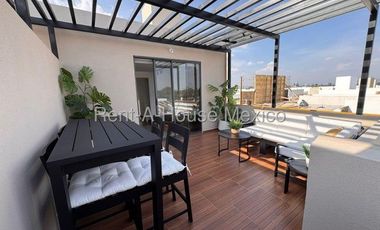 La Piedad - VENTA. Casa con 3 recámaras, roof garden, sala de TV