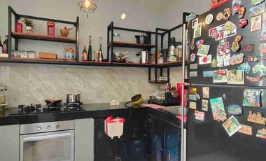 dijual rumah tanpa perantara minimalis ada taman belakang siap huni citra gran cibubur