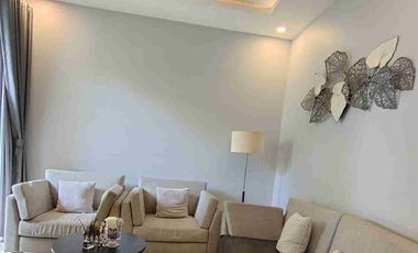 dijual rumah tanpa perantara minimalis ada taman belakang siap huni citra gran cibubur