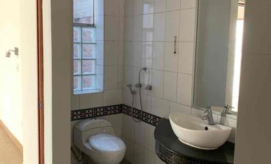 VENTA DEPARTAMENTO 5TO PISO AV. EL PERIODISTA 155 URB. CANTÓ DE SOL.