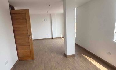 VENTA DEPARTAMENTO 5TO PISO AV. EL PERIODISTA 155 URB. CANTÓ DE SOL.