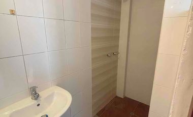 VENTA DEPARTAMENTO 5TO PISO AV. EL PERIODISTA 155 URB. CANTÓ DE SOL.