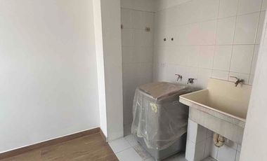 VENTA DEPARTAMENTO 5TO PISO AV. EL PERIODISTA 155 URB. CANTÓ DE SOL.