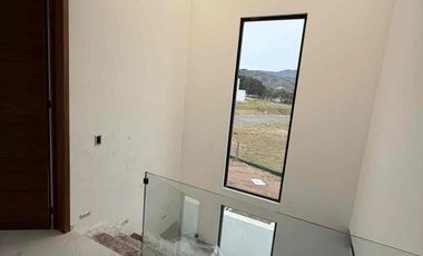 Casa Nueva con acabados de lujo en Bosque Real, zona bosques de Santa Anita